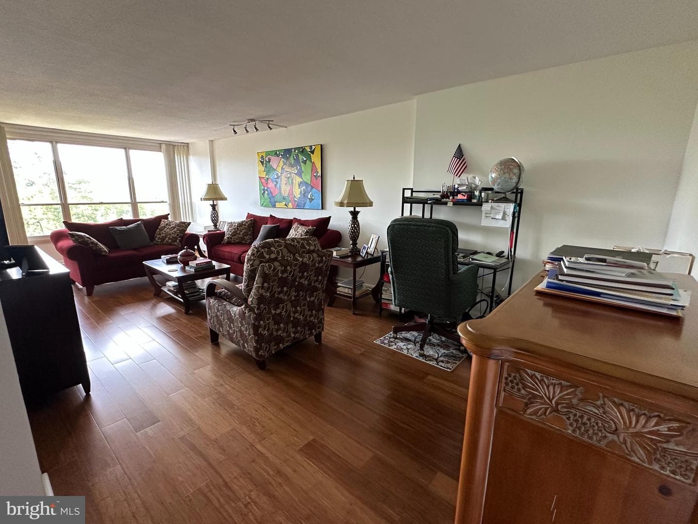 1001 City #E-914 photo 8