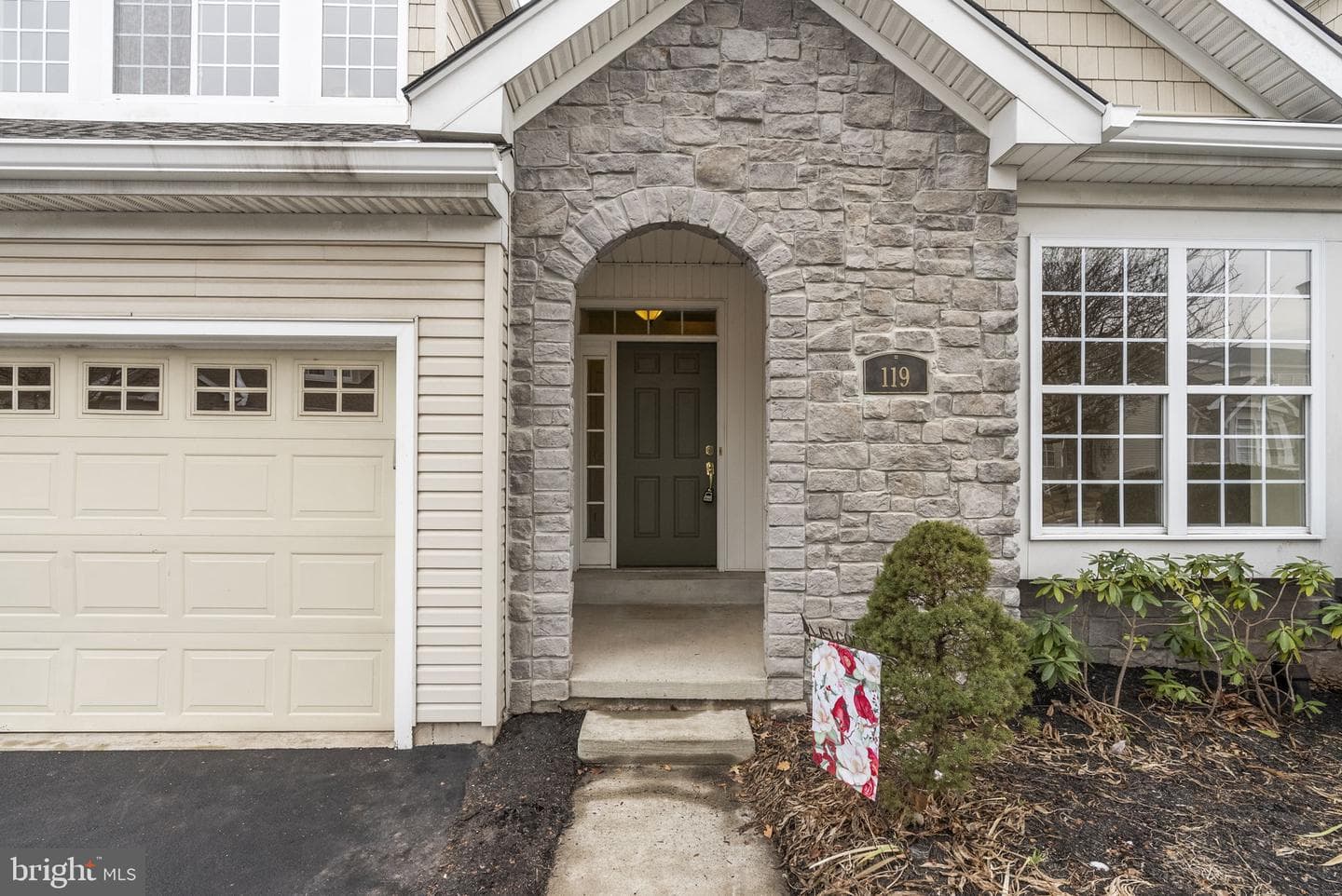 119 Lattice Lane photo 3
