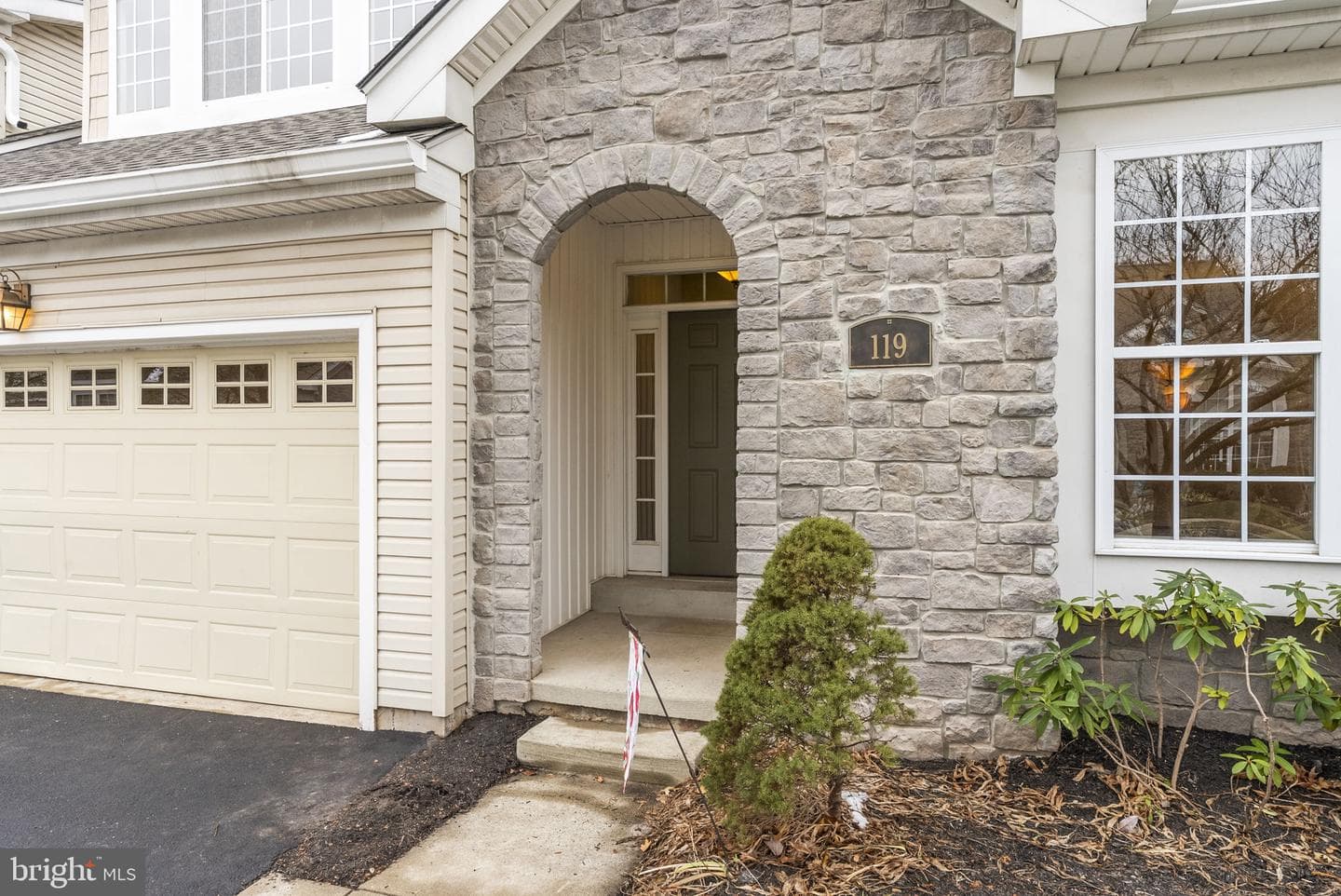119 Lattice Lane photo 4