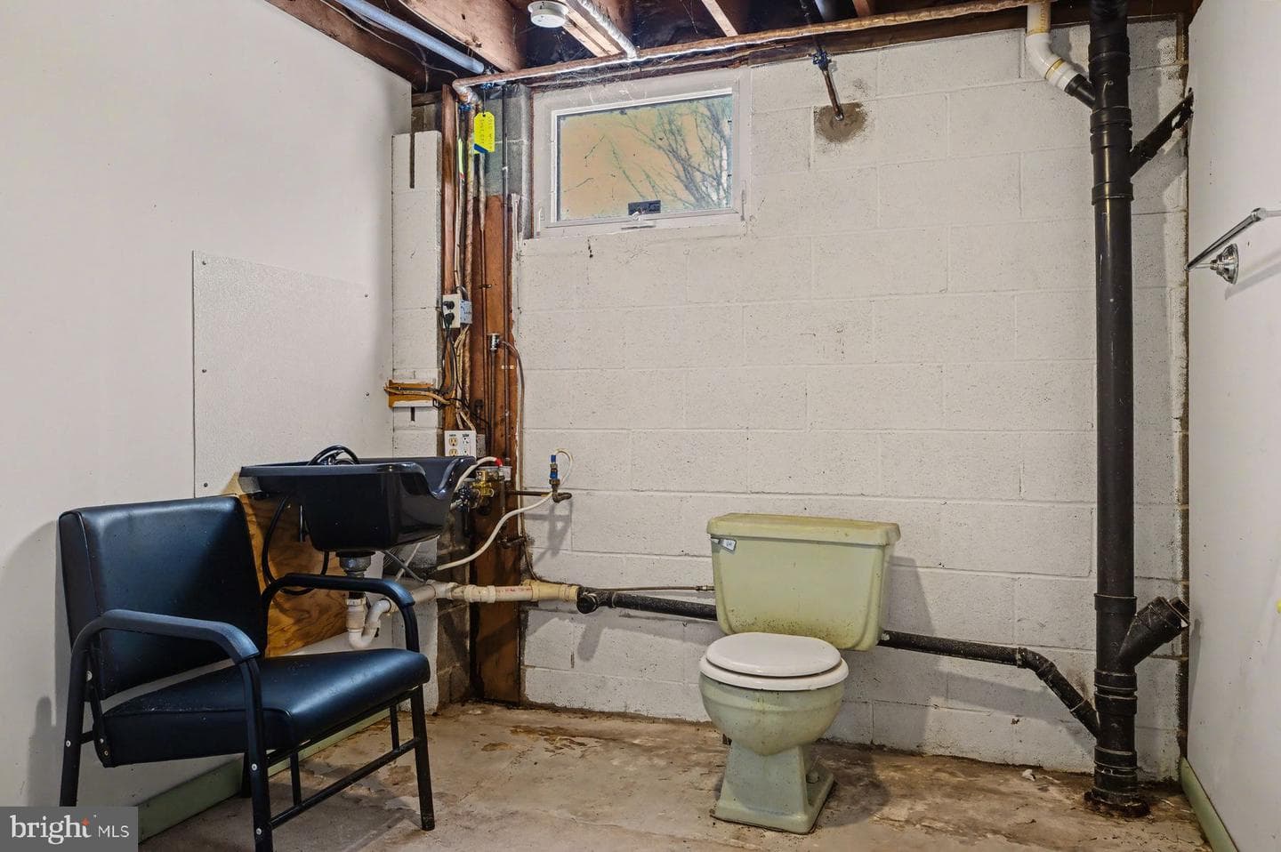 3702 Kings Road photo 28
