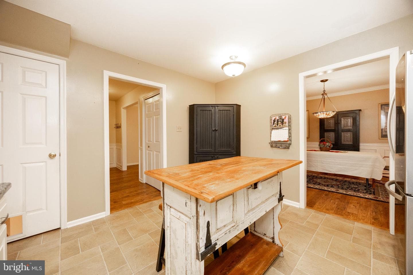 204 E Buchert Road photo 11