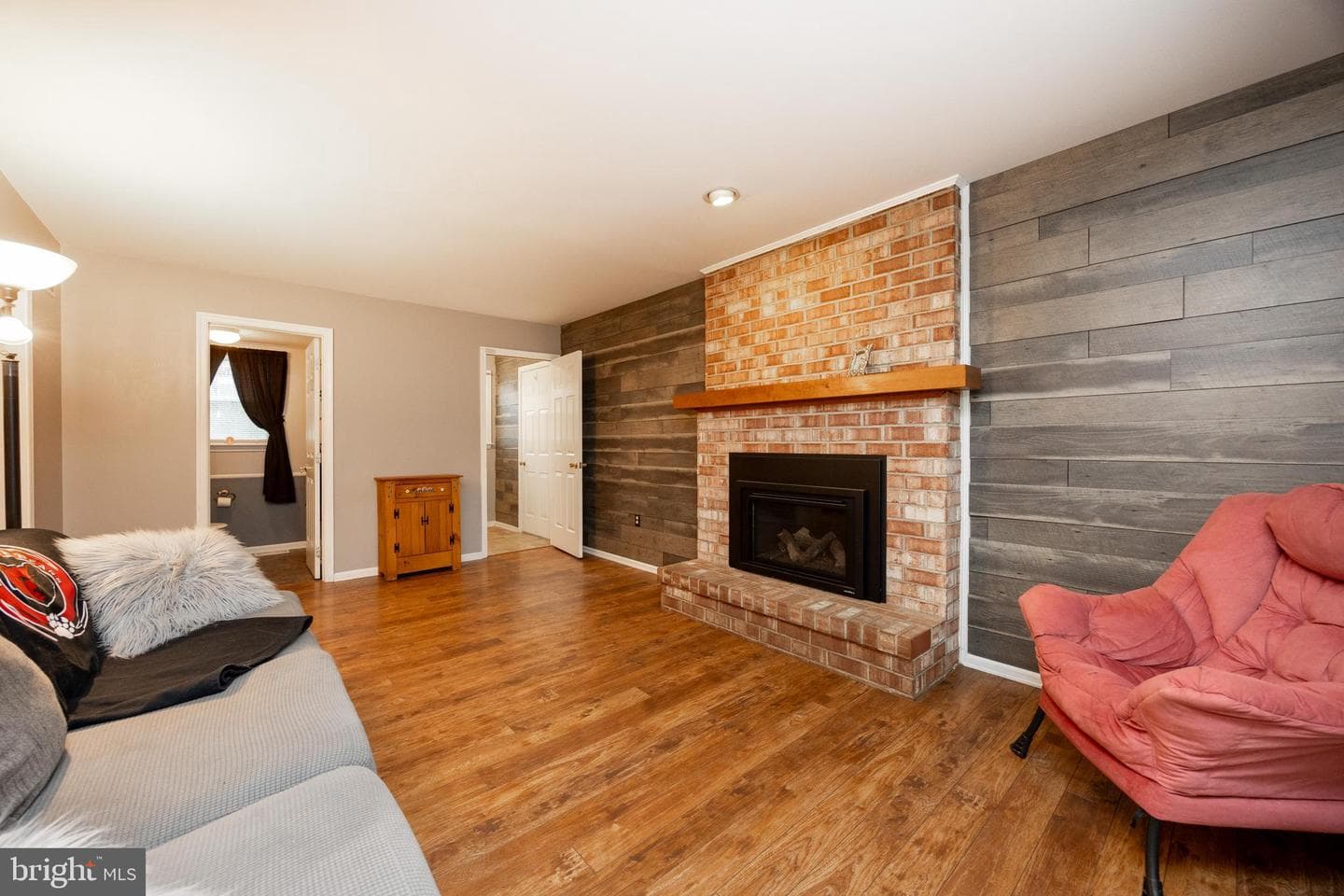 204 E Buchert Road photo 13