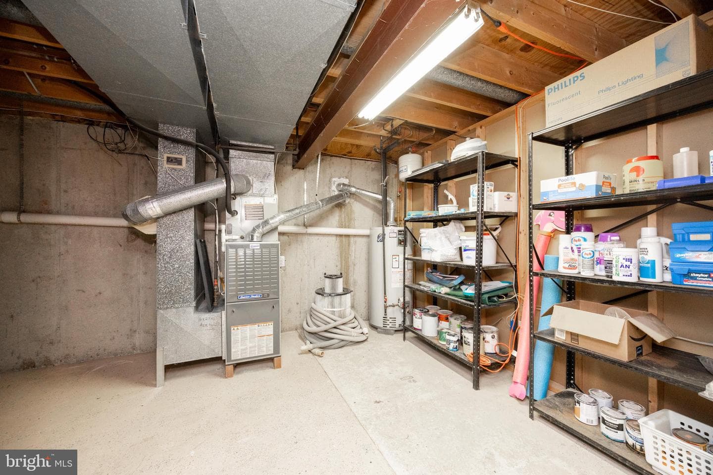 204 E Buchert Road photo 35