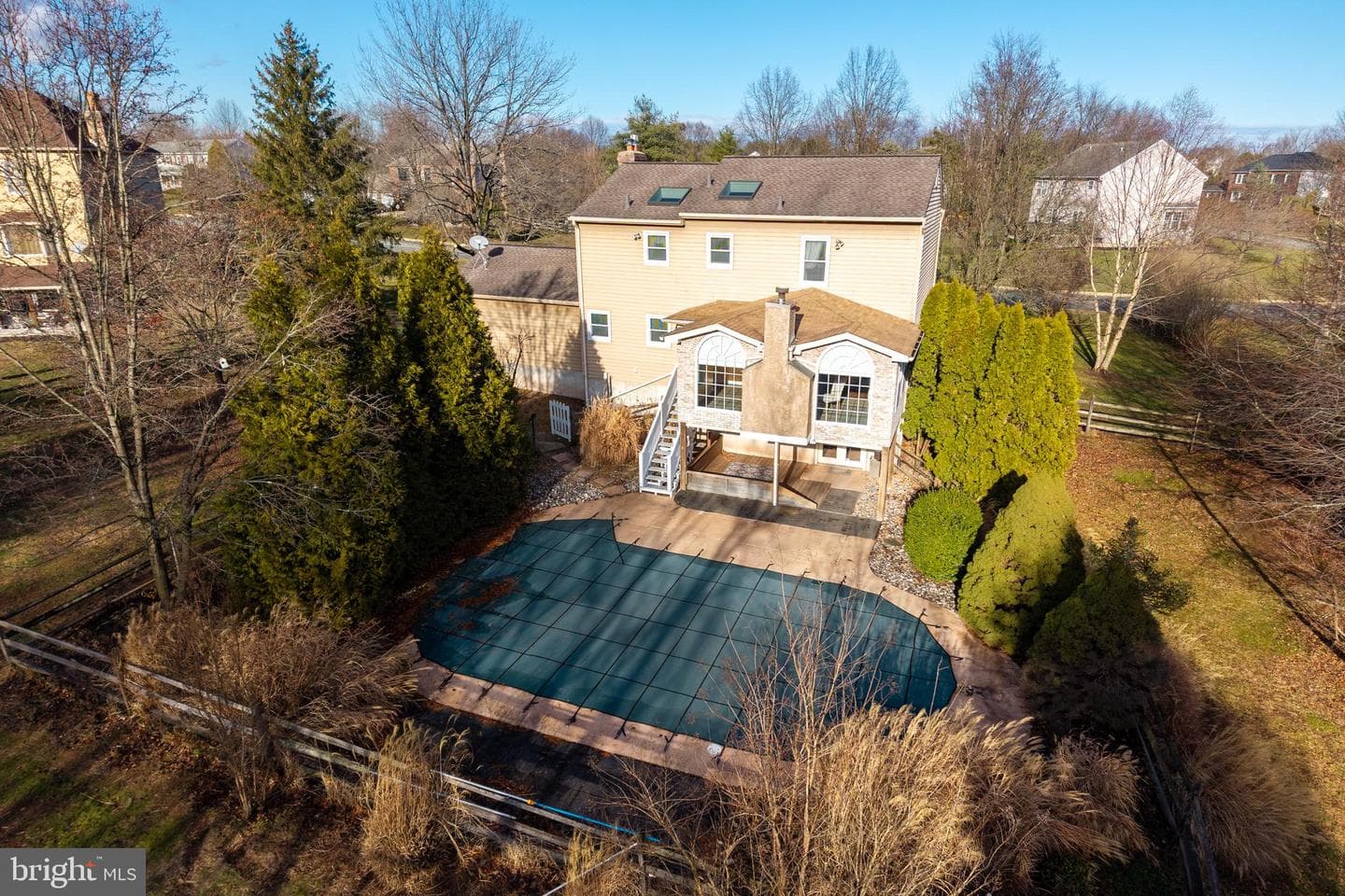 204 E Buchert Road photo 38