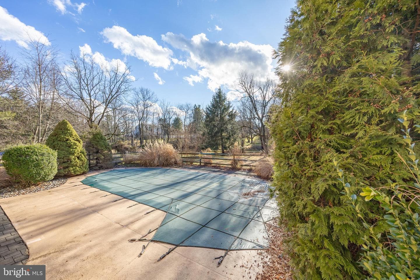 204 E Buchert Road photo 42