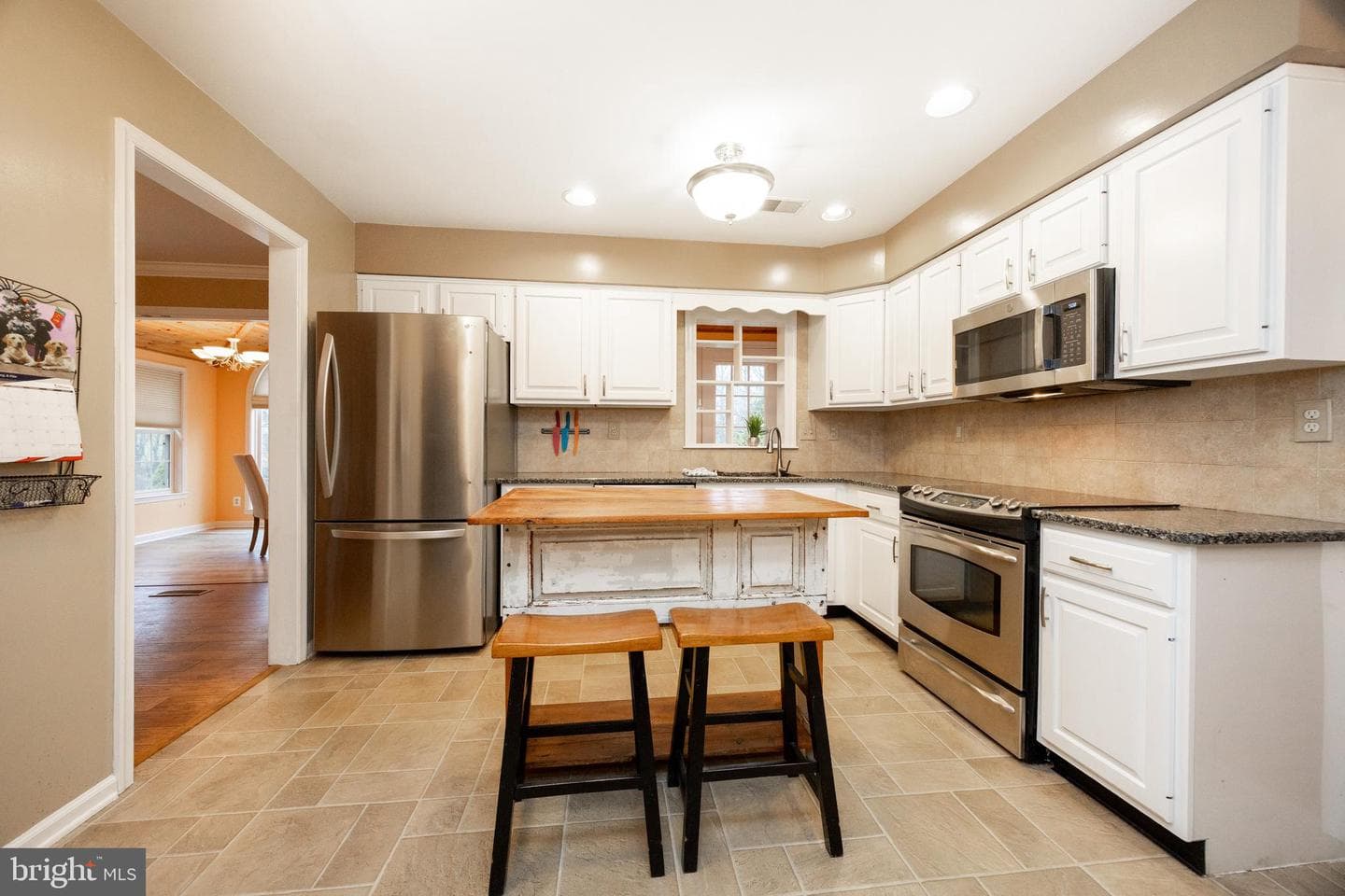 204 E Buchert Road photo 8