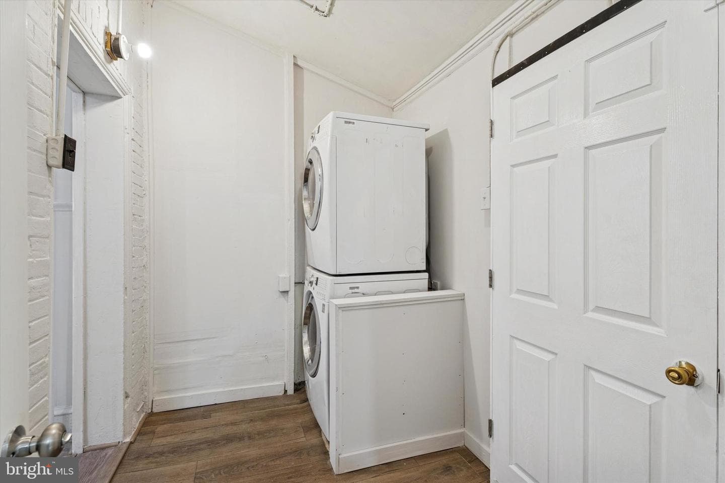 810 George Street photo 7
