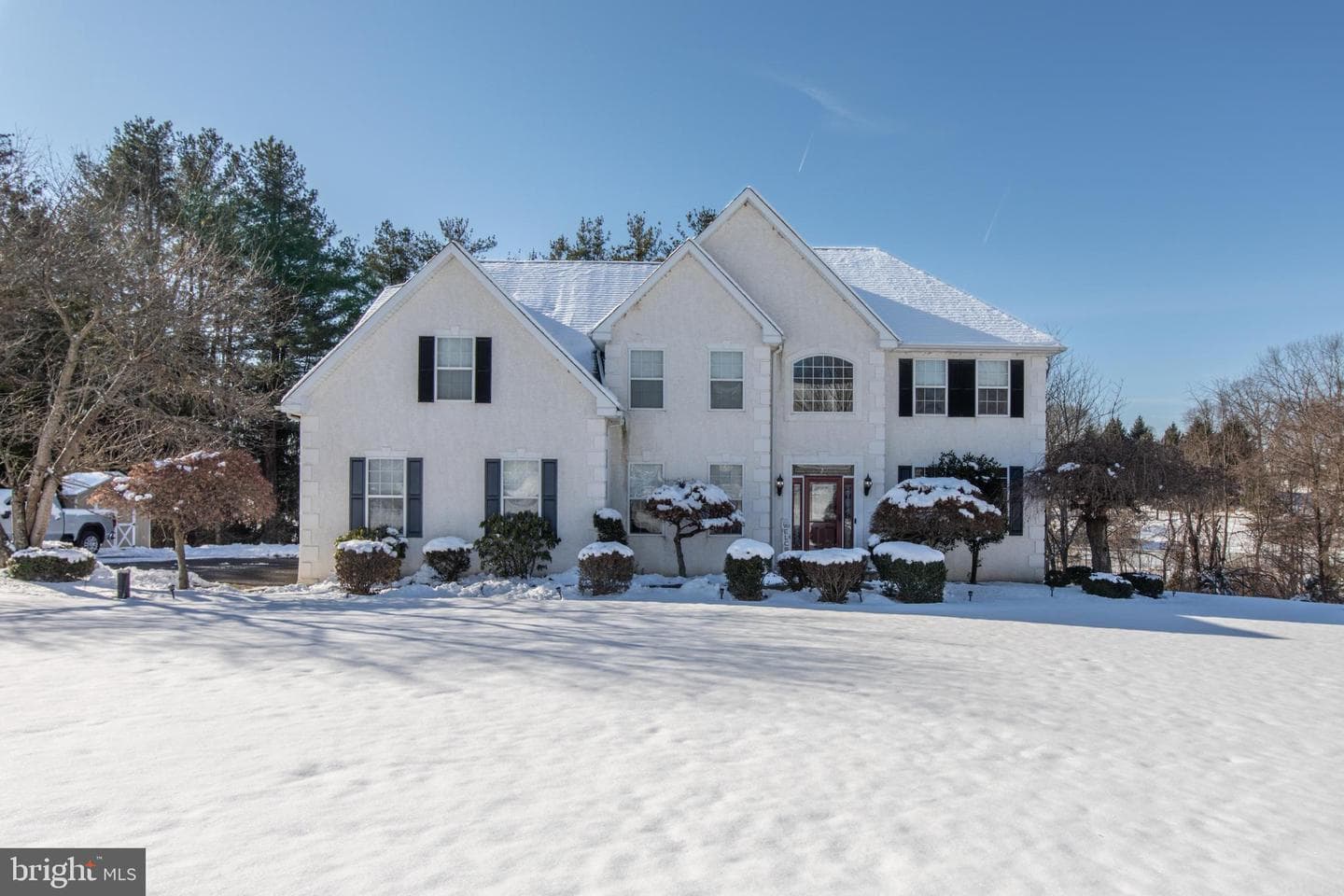 2106 Ridge Way photo 1