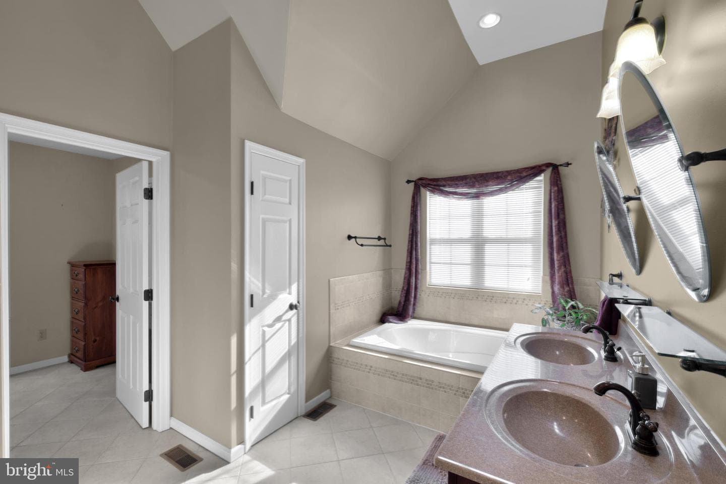 2106 Ridge Way photo 31