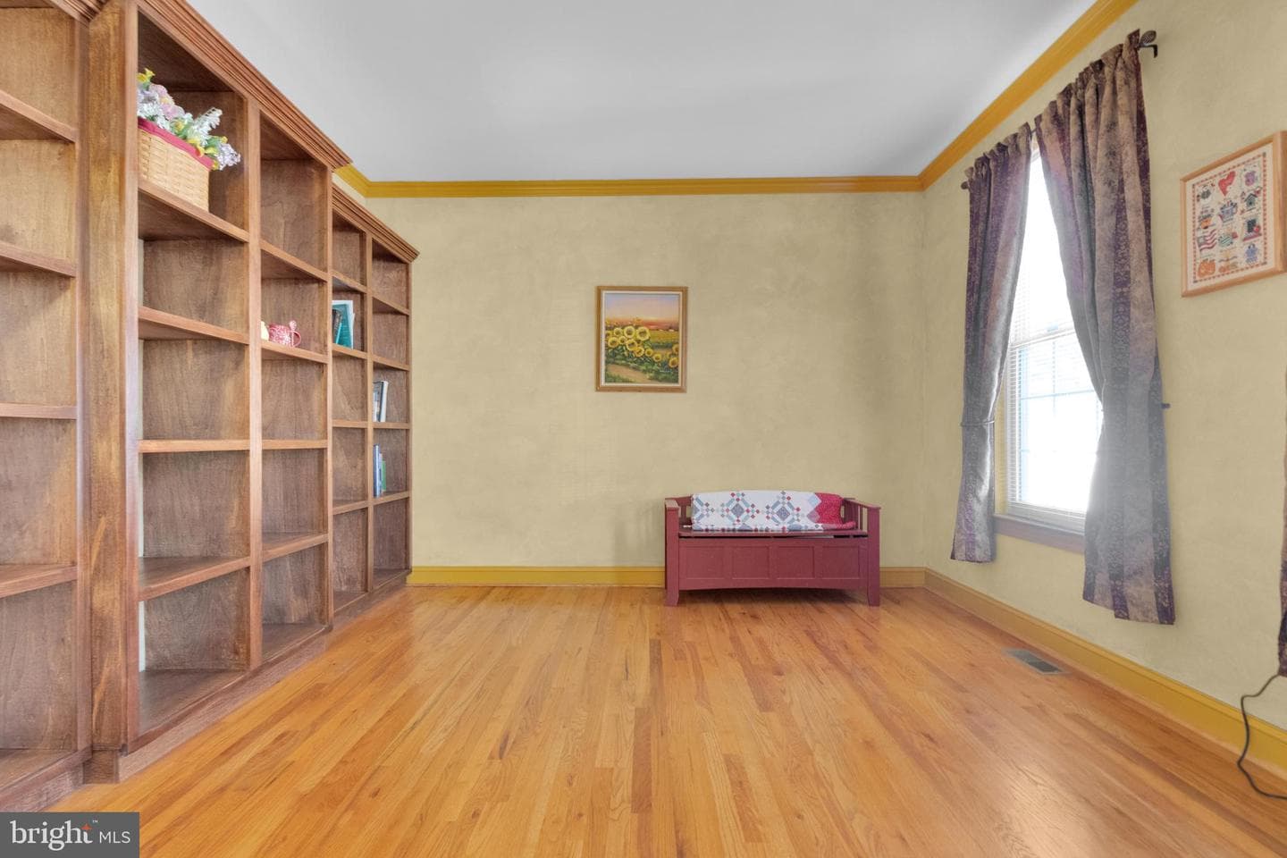2106 Ridge Way photo 6