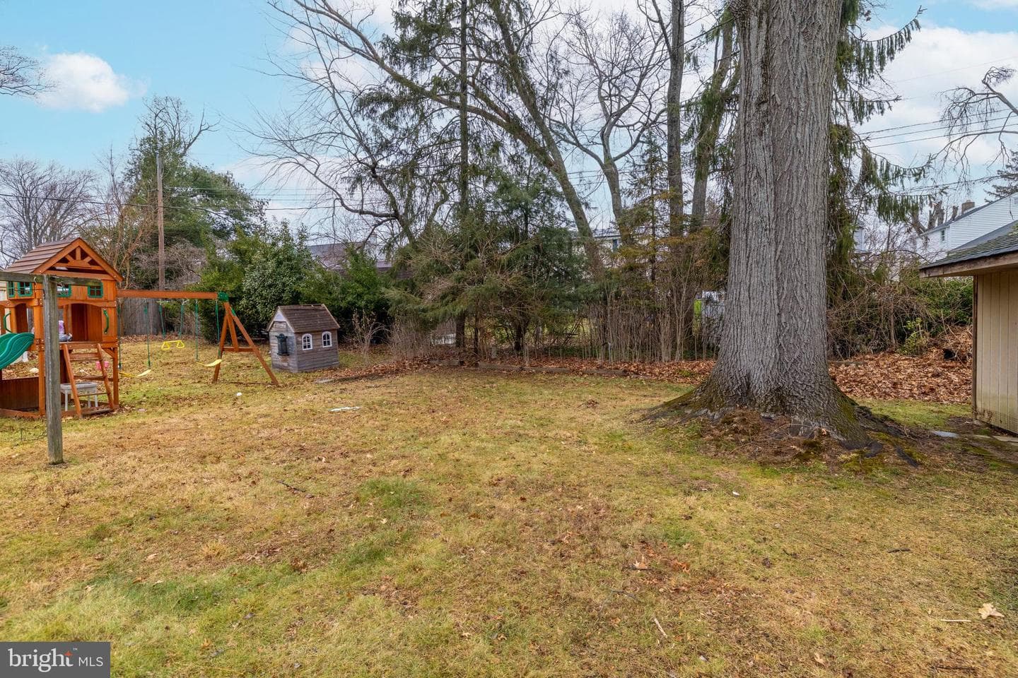 134 Spring Avenue photo 28