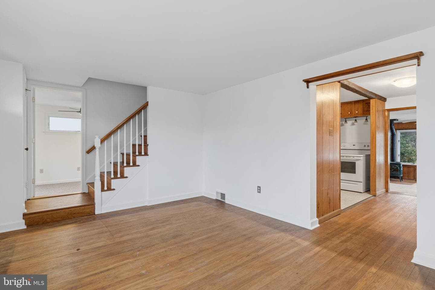 134 Spring Avenue photo 6