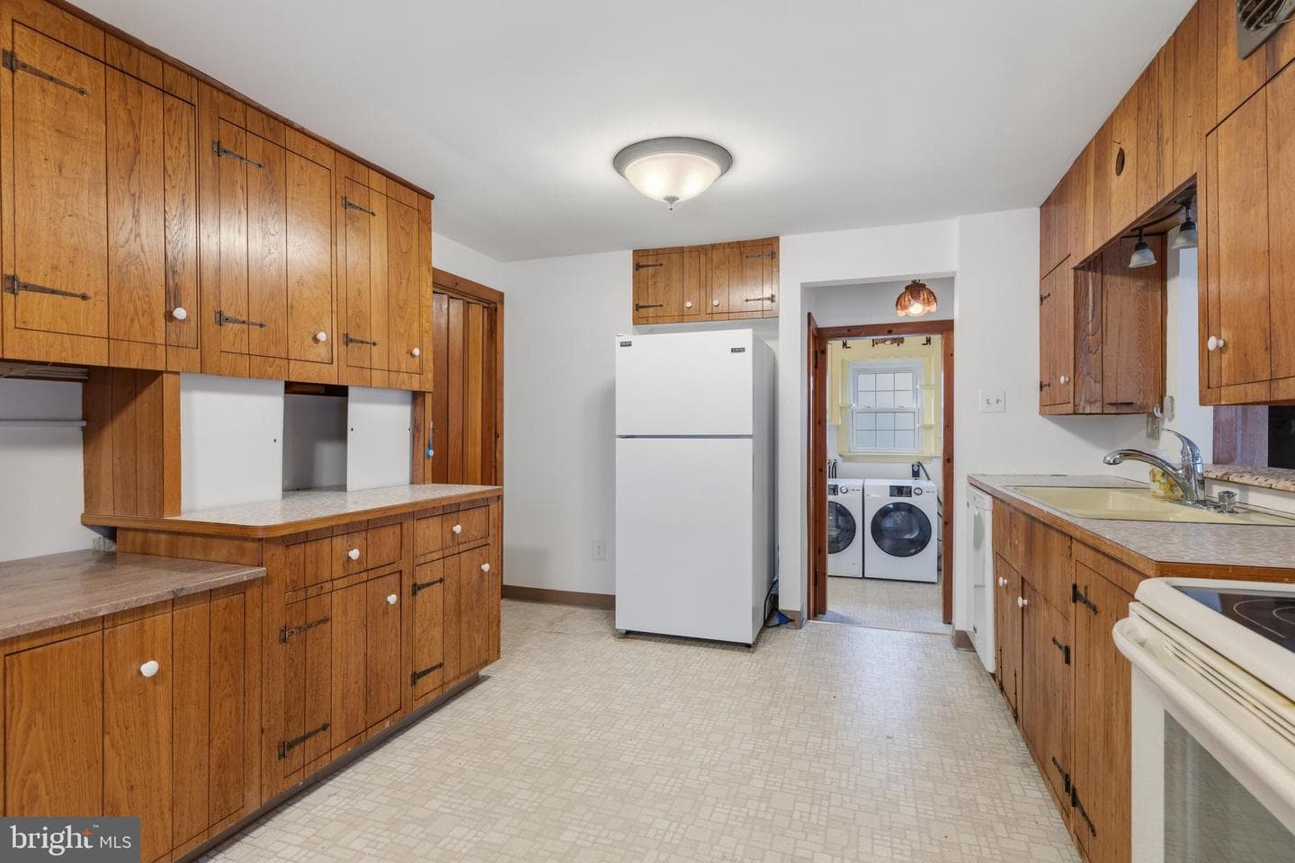134 Spring Avenue photo 8