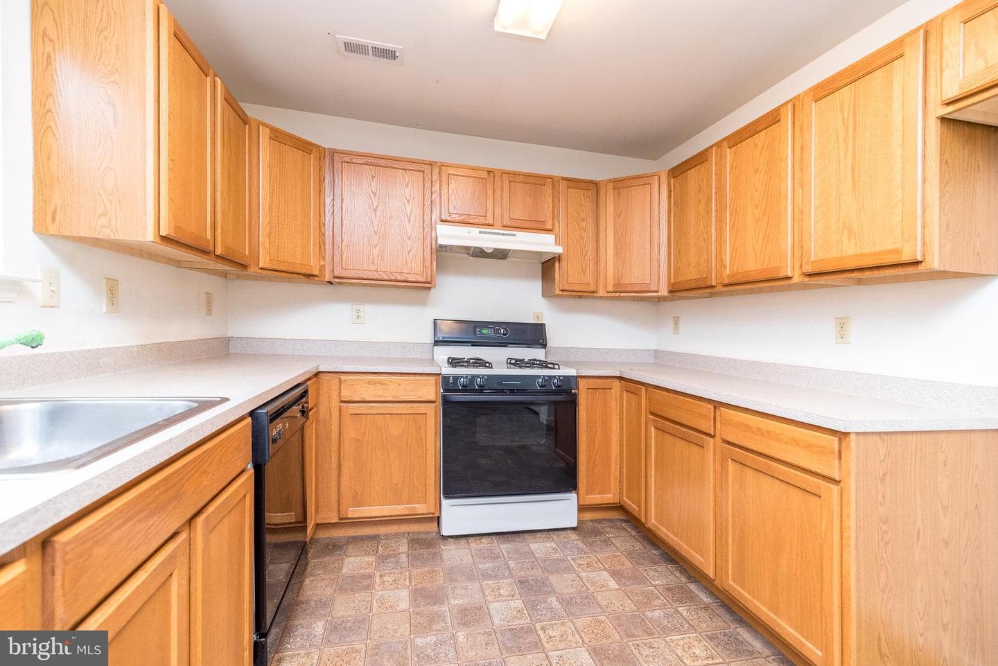 492 Glenn Rose Circle photo 14