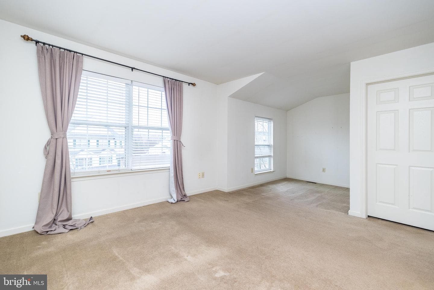 492 Glenn Rose Circle photo 21