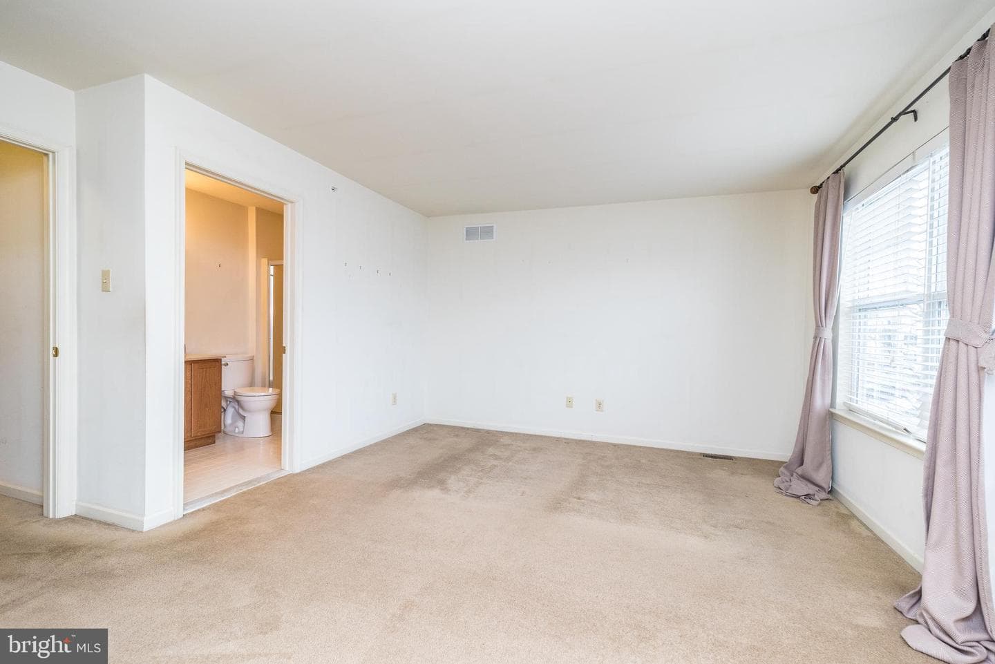 492 Glenn Rose Circle photo 24