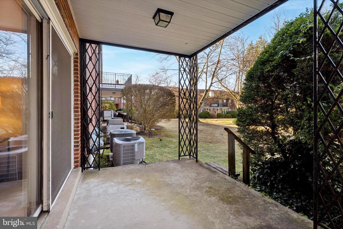 922 Montgomery Avenue #c-2 photo 20