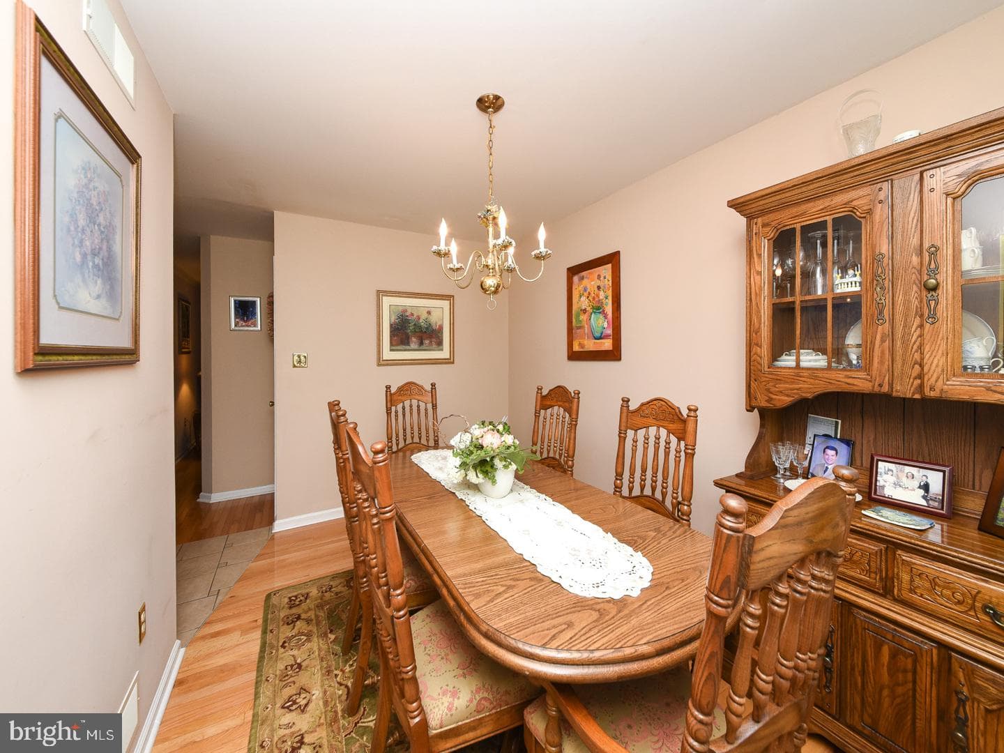 264 Mankin Avenue photo 13