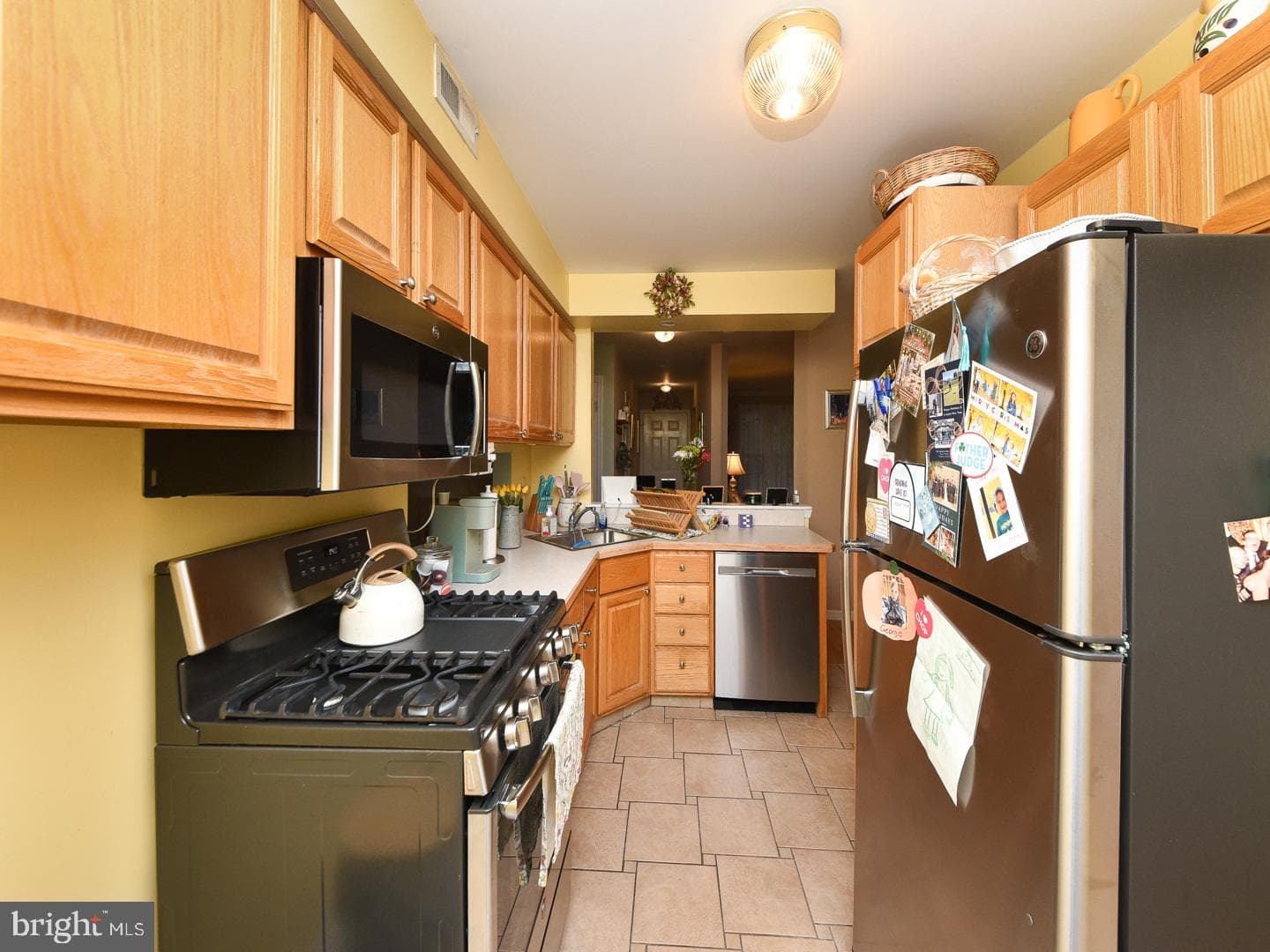 264 Mankin Avenue photo 18