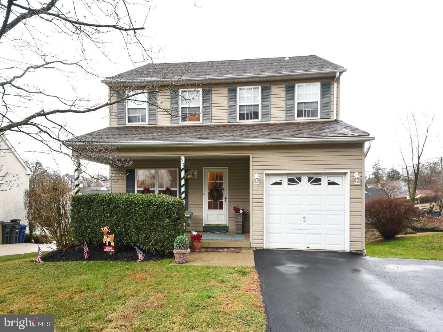 264 Mankin Avenue photo 2