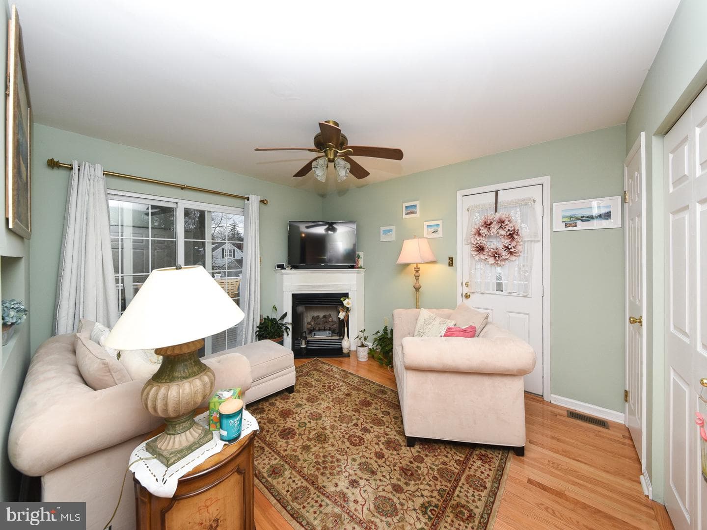 264 Mankin Avenue photo 23