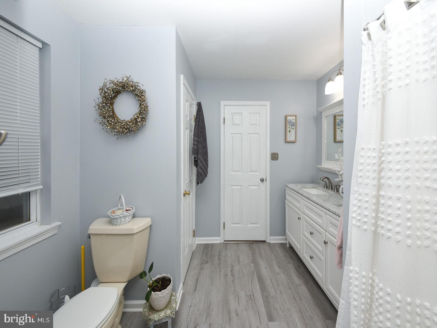 264 Mankin Avenue photo 29