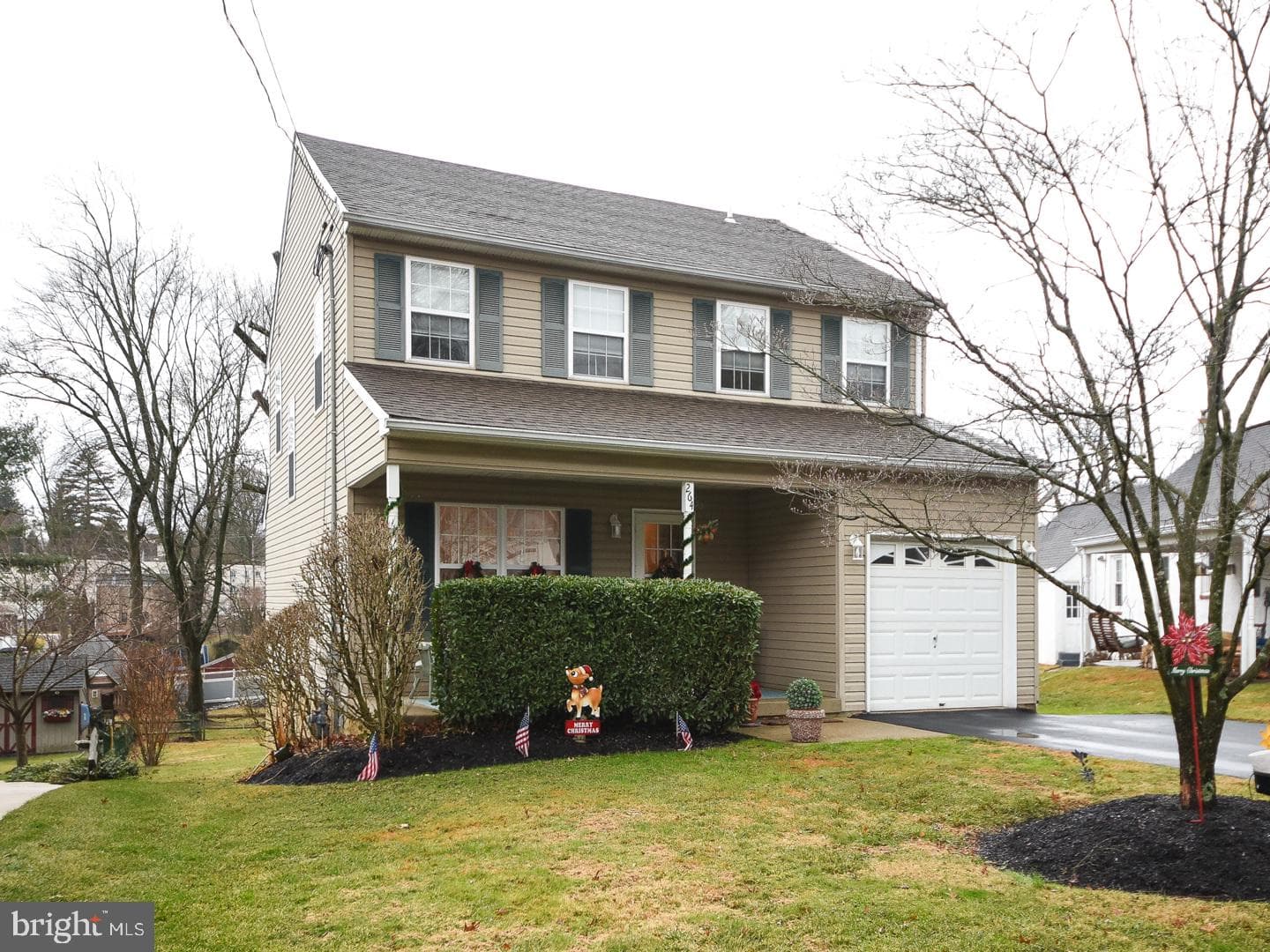 264 Mankin Avenue photo 3