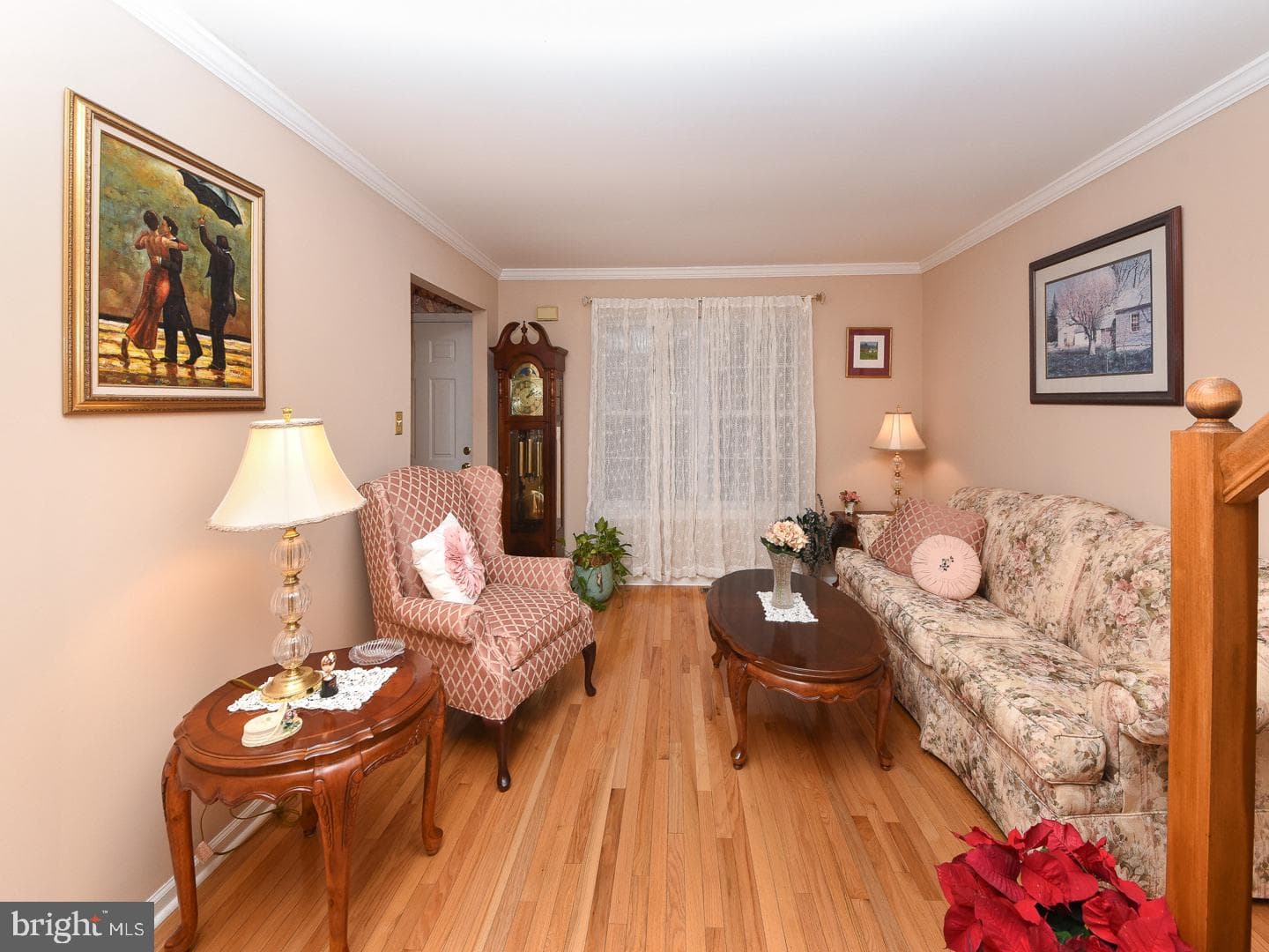264 Mankin Avenue photo 8