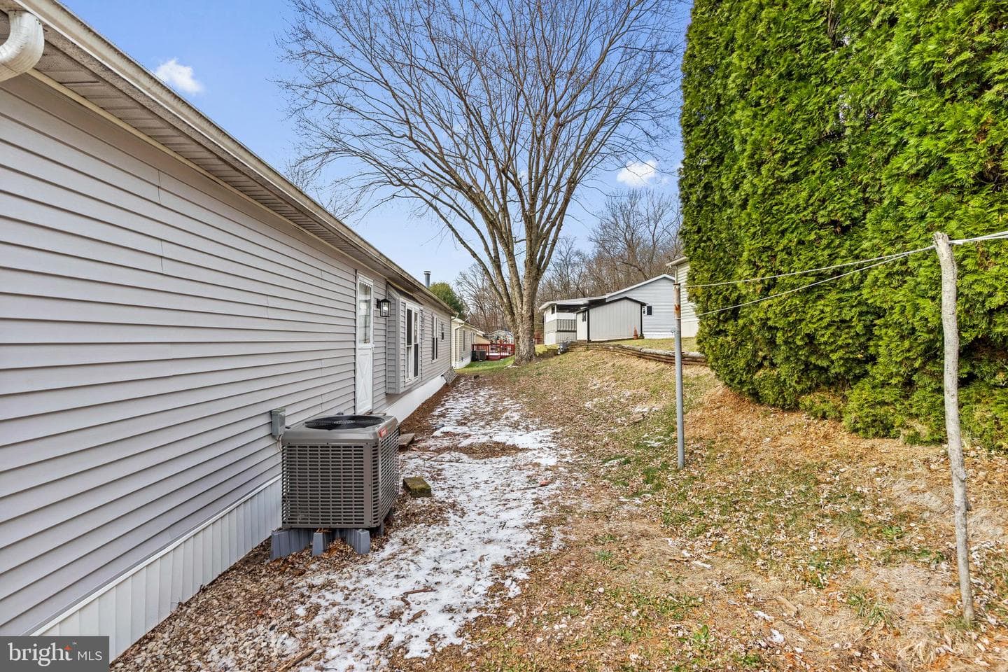 921 Lakeview Drive photo 23