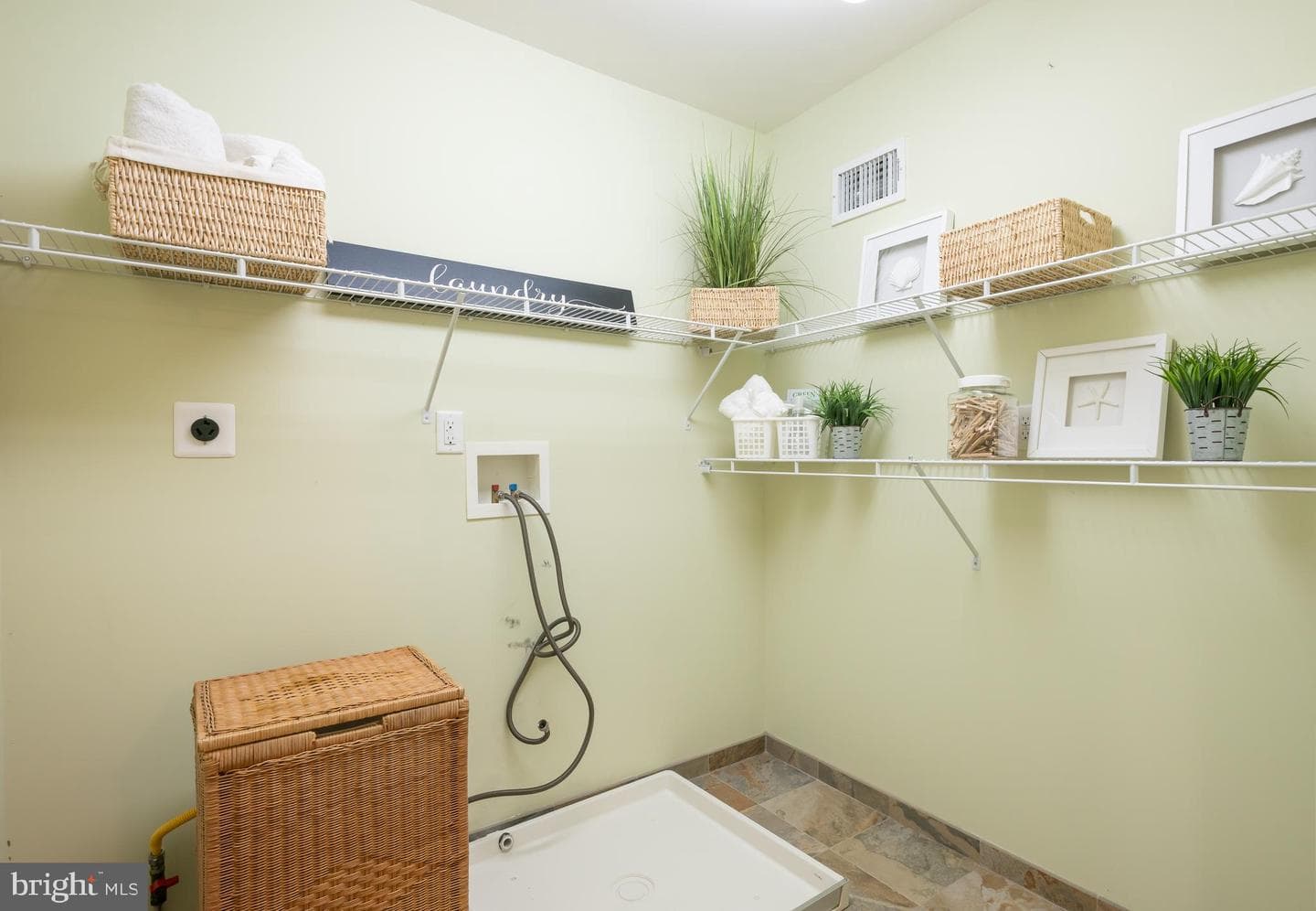 1040 Great Springs Road photo 26