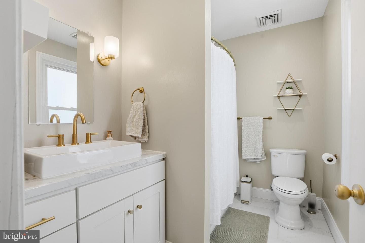 220 3rd Street photo 32