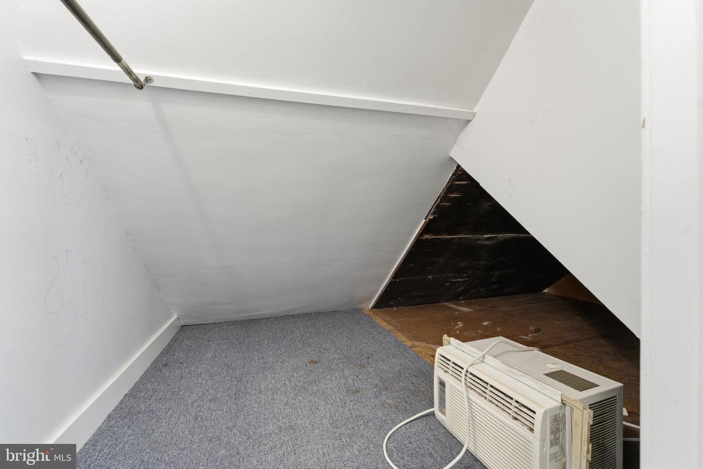 324 Rogers Road photo 25