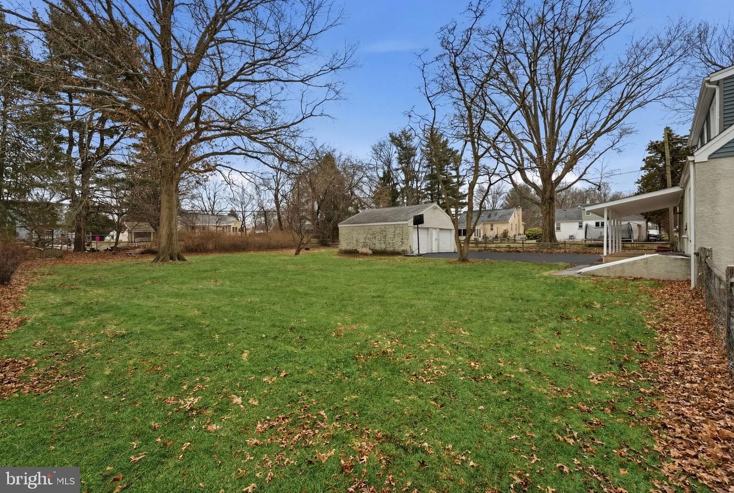 324 Rogers Road photo 39
