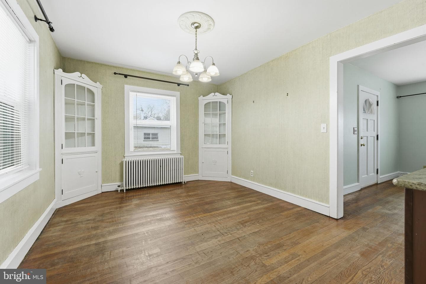 324 Rogers Road photo 8