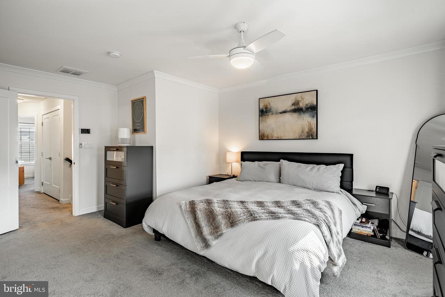 12 Manchester Drive photo 17