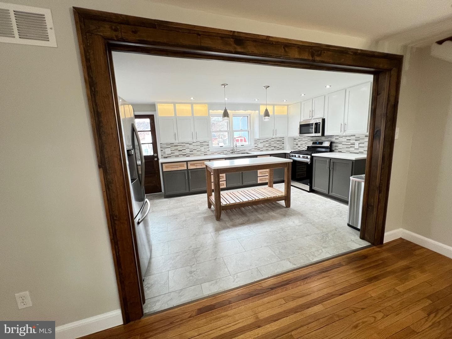 256 Walnut Street photo 12