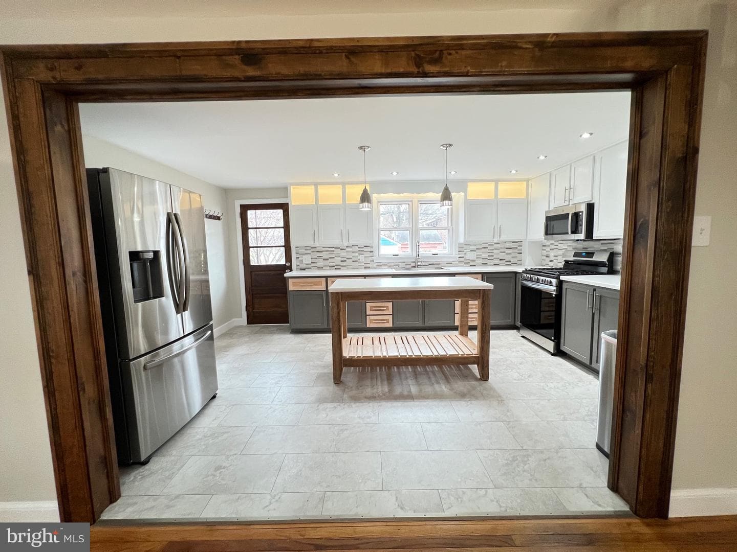 256 Walnut Street photo 14