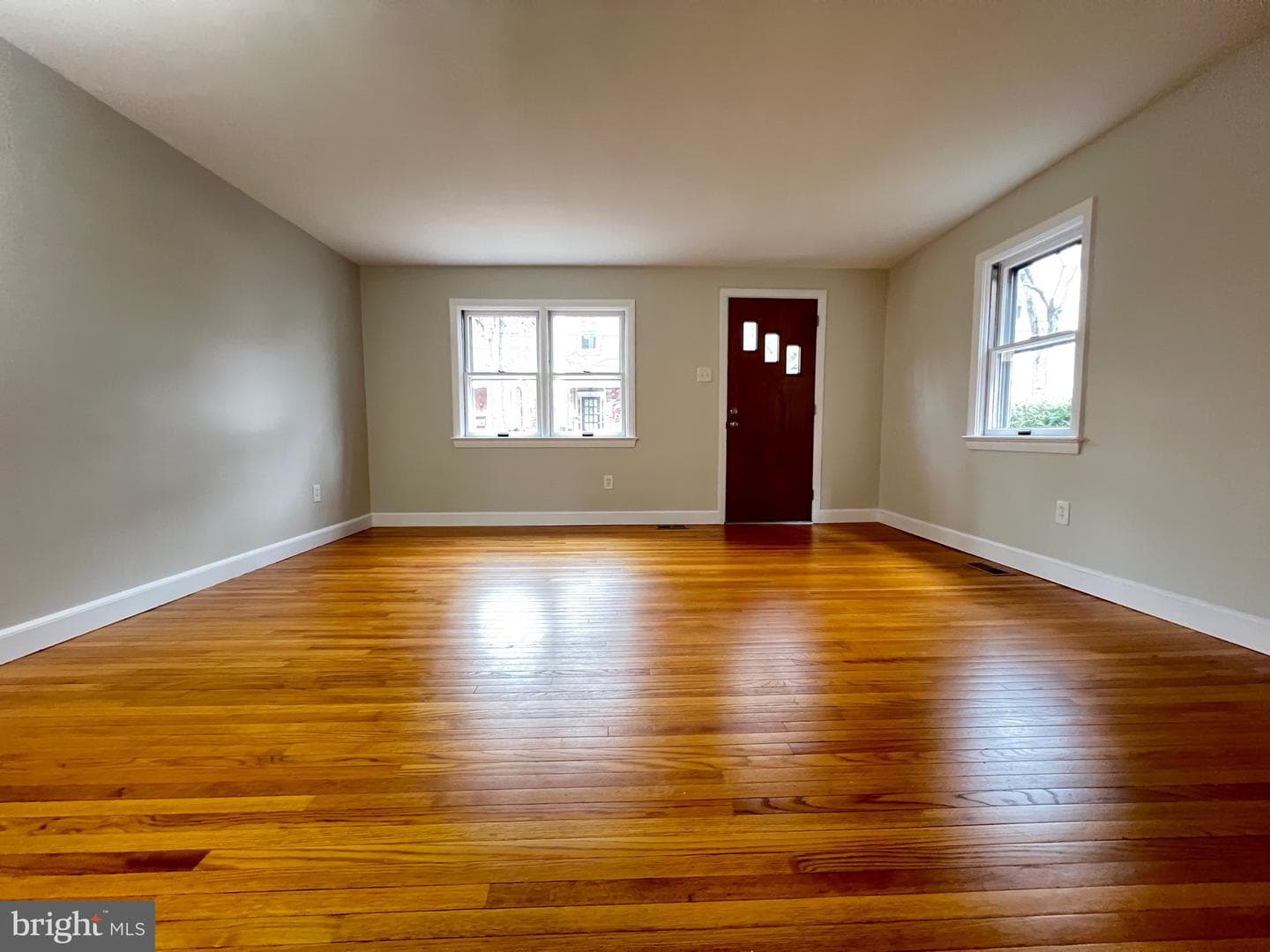 256 Walnut Street photo 3