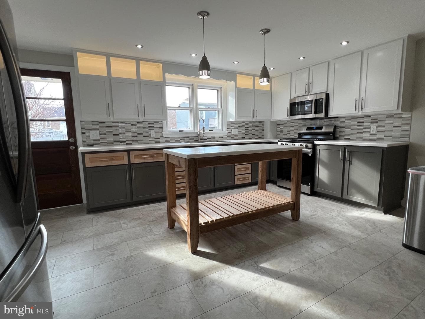 256 Walnut Street photo 33