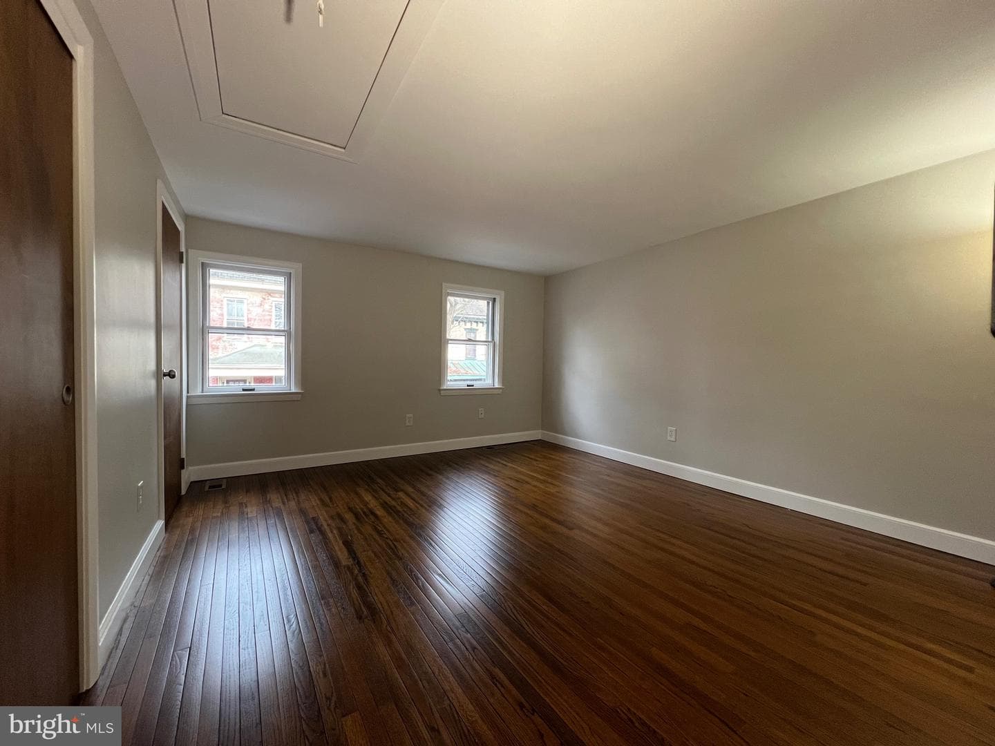 256 Walnut Street photo 47