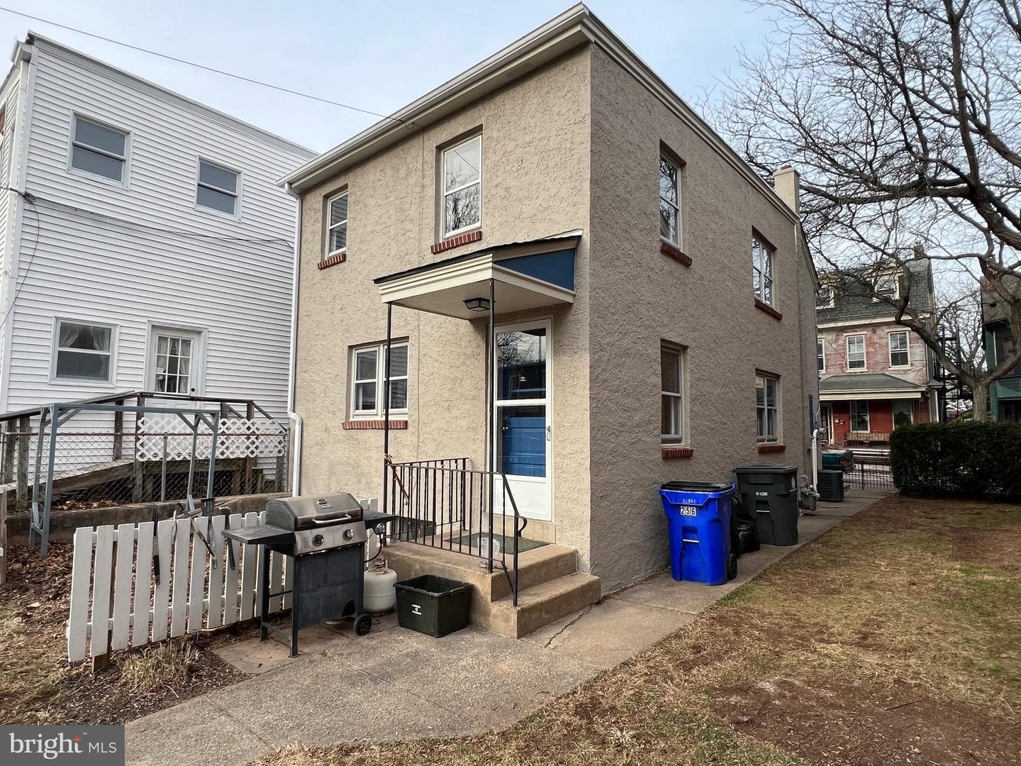 256 Walnut Street photo 58