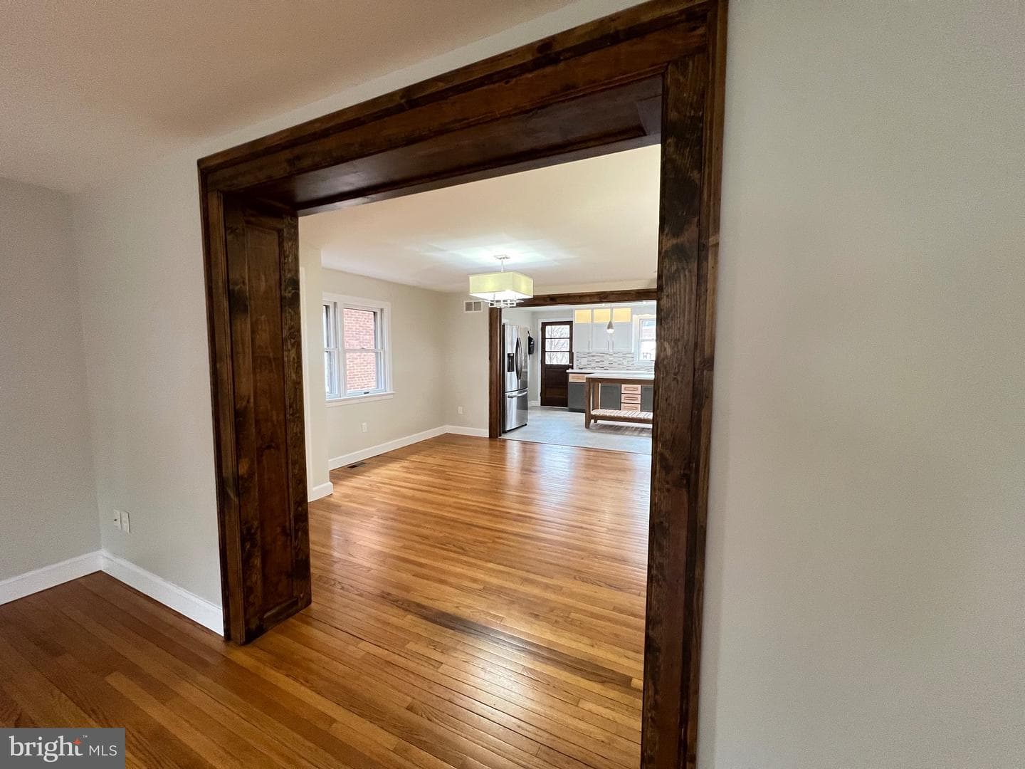 256 Walnut Street photo 8