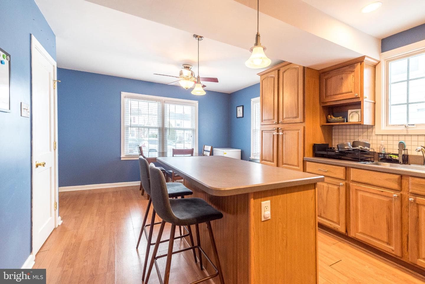 459 Harrison Avenue photo 7