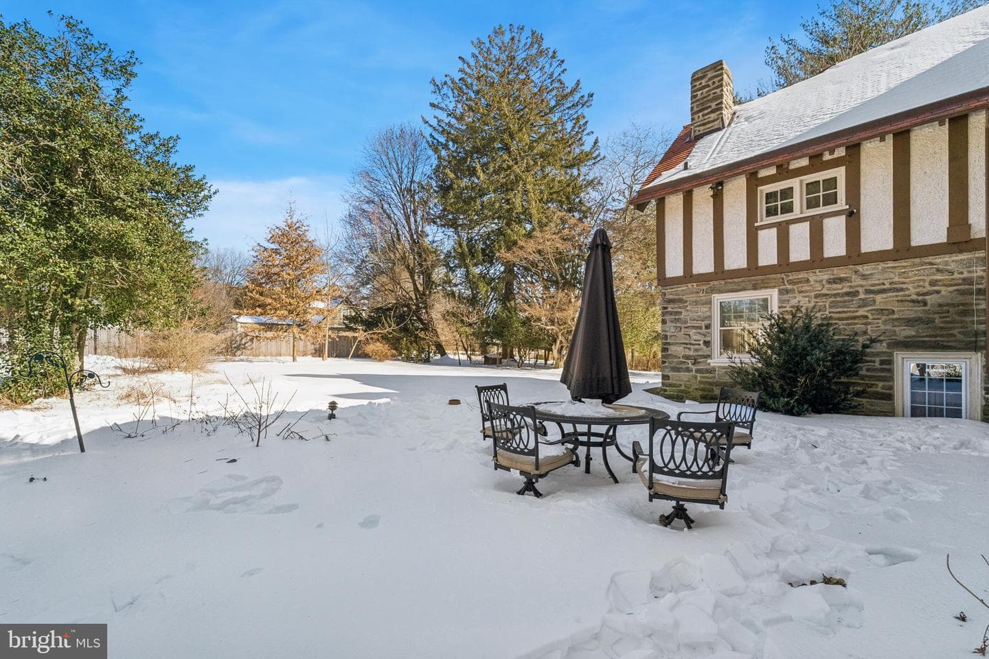 1221 Church Road photo 42