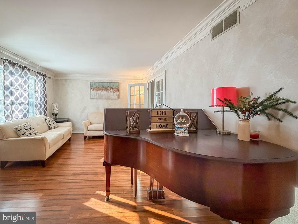 3326 E Hayes Road photo 4