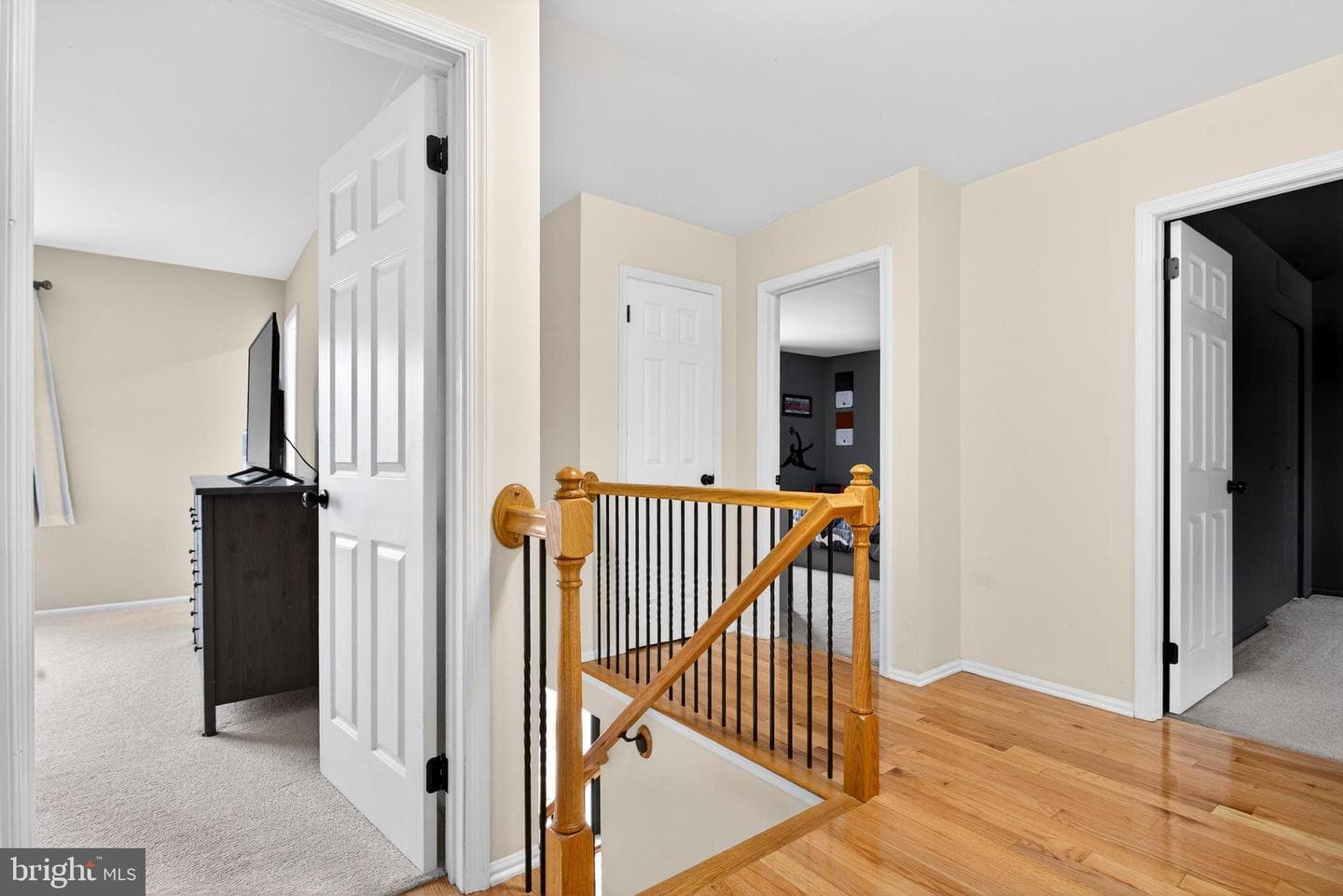 980 Crimson Lane photo 13