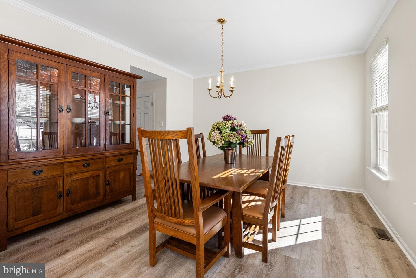 160 Joan Drive photo 11