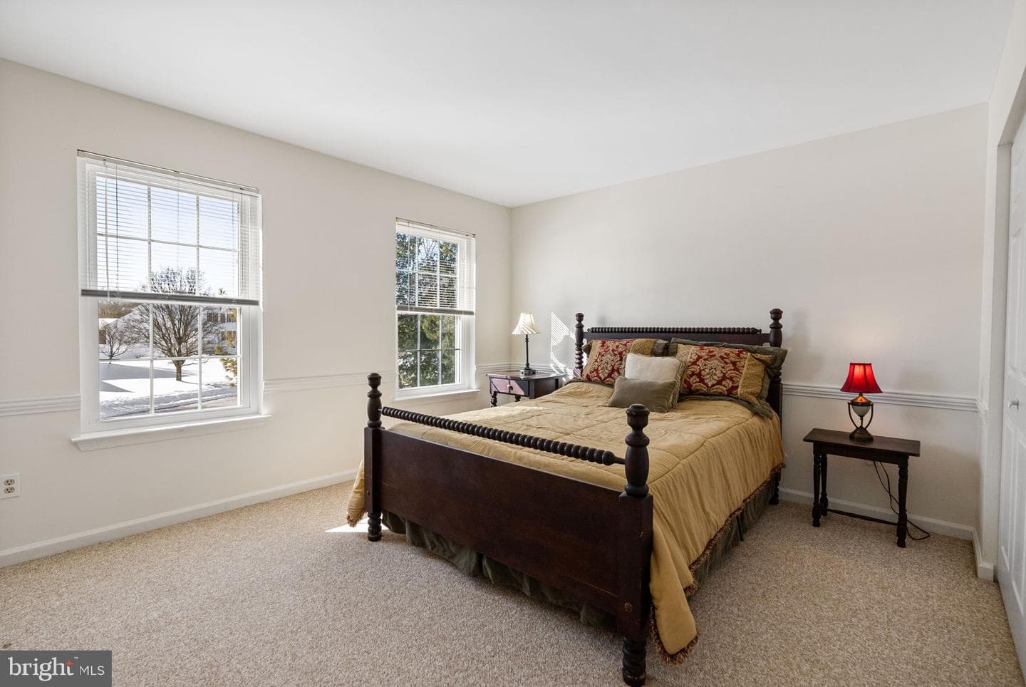160 Joan Drive photo 31