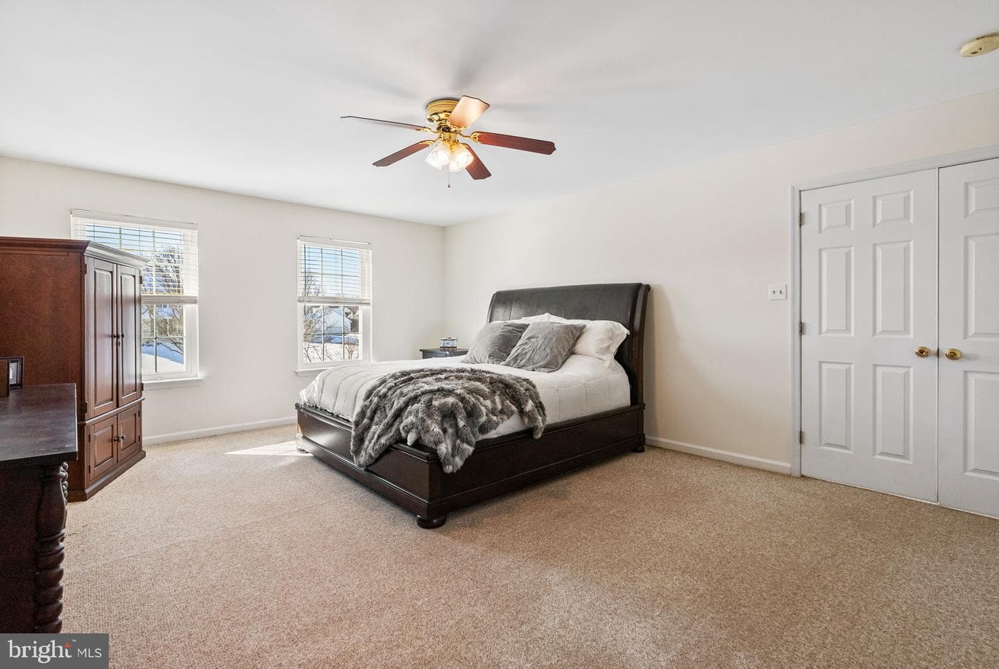 160 Joan Drive photo 36