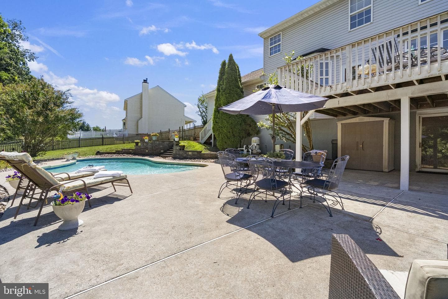 160 Joan Drive photo 48